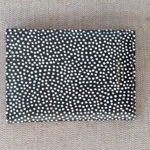 Isaac mizrahi New York passport holder
